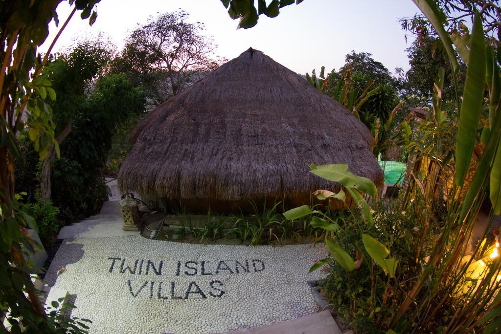 נוסה-למבונגן Twin Island Villas & Dive Resort מראה חיצוני תמונה