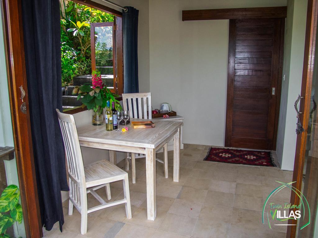 נוסה-למבונגן Twin Island Villas & Dive Resort מראה חיצוני תמונה